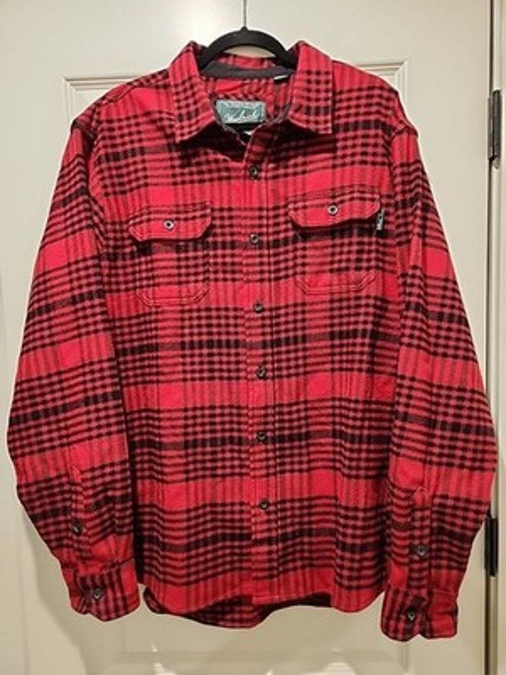 Men's XL Vintage Woolrich Plaid Heavy Flannel Long Sleeve Shirt Red Black